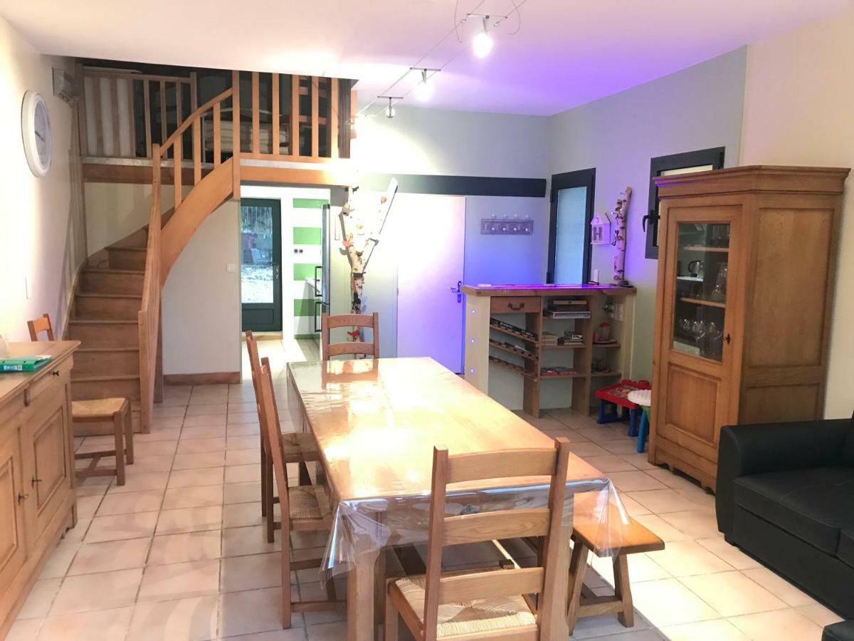 Saint-Nizier-sous-CharlieuDomaine Borchamps.别墅 外观 照片